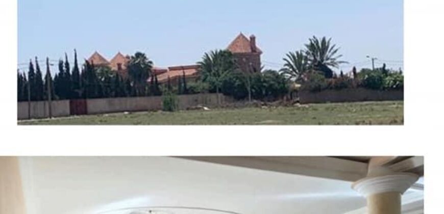bouskoura  Villa a vendre a 10100 m 4 ch