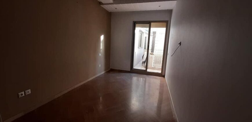 Appt princesses à louer (vide) sup 178 m² 3 ch 3 sdb