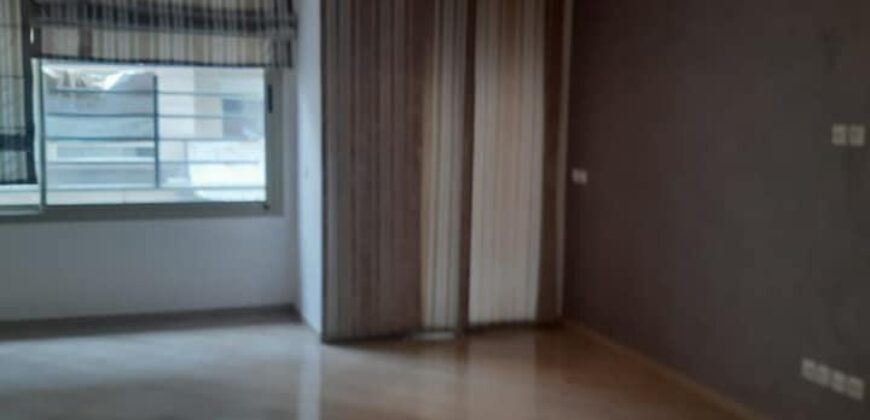 Appt princesses à louer (vide) sup 178 m² 3 ch 3 sdb
