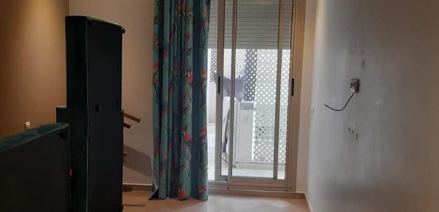 Appt princesses à louer (vide) sup 178 m² 3 ch 3 sdb