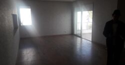 appartement à louer vide à bouskoura 3 ch g Terrasse