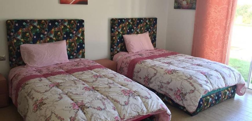 benslimane  villa ferme a vendre a sup 11100 M 4 CH