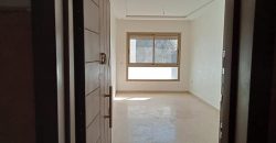 studio neuf à louer vide quartier les hôpitaux 52m²