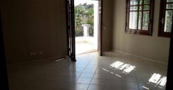 CALIFORNIE  –VILLA A LOUER VIDE 1000 M 4 CH