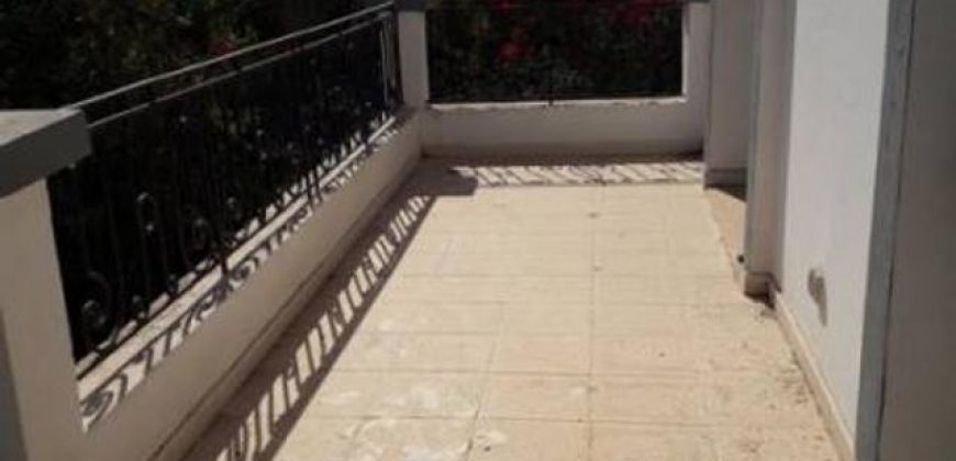 CALIFORNIE  –VILLA A LOUER VIDE 1000 M 4 CH
