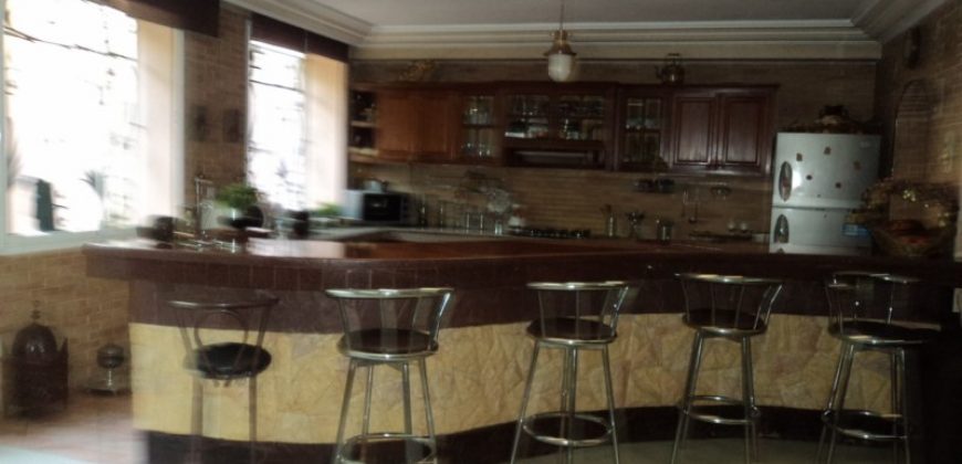 ISLANE VILLA A VENDRE A 300 M 5CH