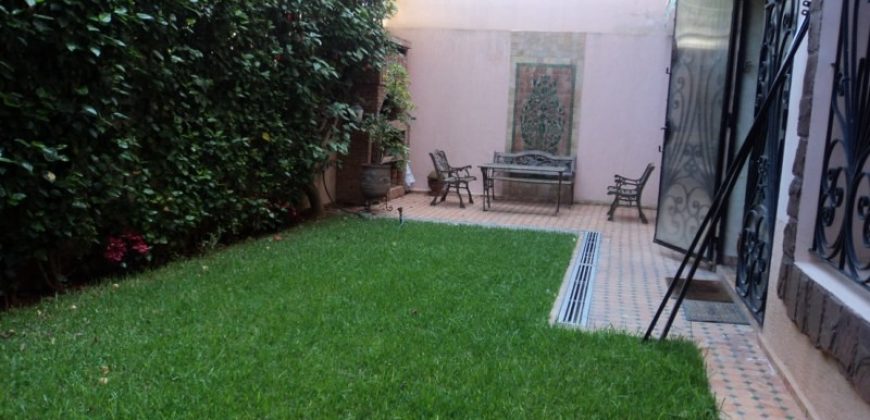 ISLANE VILLA A VENDRE A 300 M 5CH