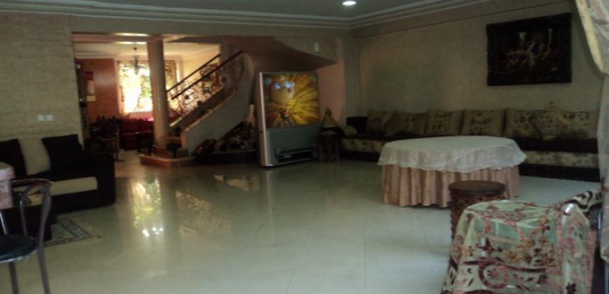 ISLANE VILLA A VENDRE A 300 M 5CH