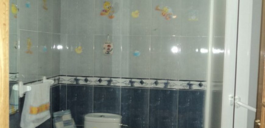 ISLANE VILLA A VENDRE A 300 M 5CH