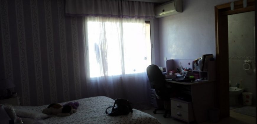 ISLANE VILLA A VENDRE A 300 M 5CH