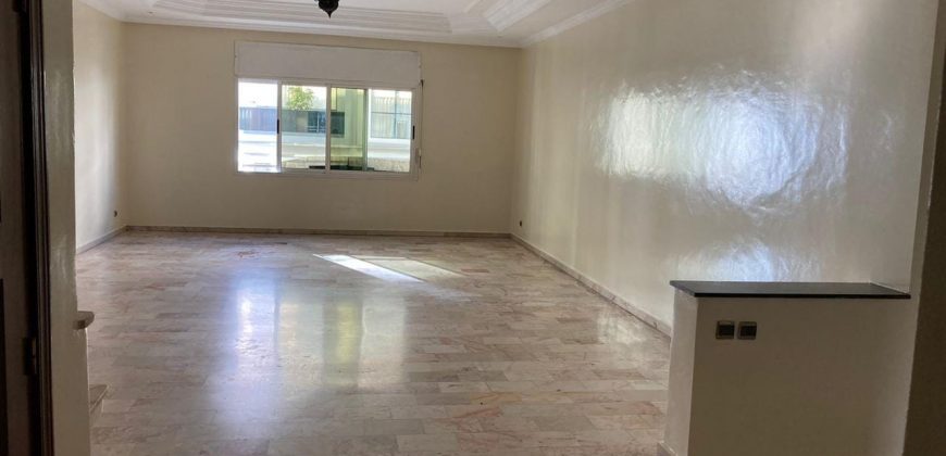 les hopitaux  Appartement à 149m² 3 ch avec ascenseur