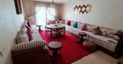 Appt a louer meuble a 2 mars a cote ecole la residence
