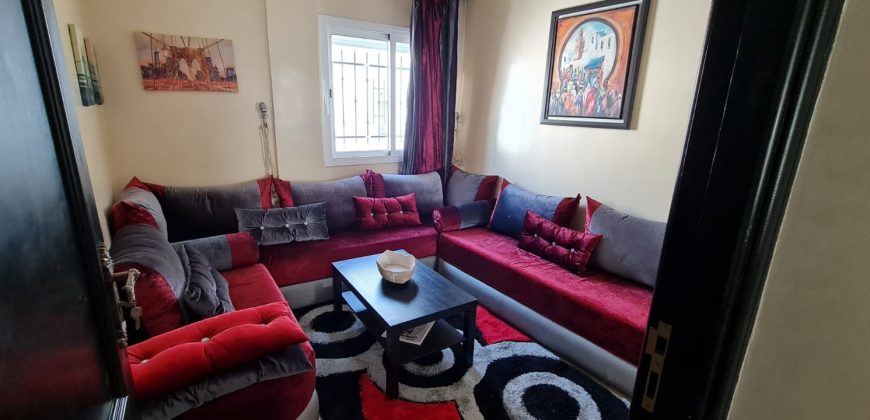 Appt a louer meuble a 2 mars a cote ecole la residence