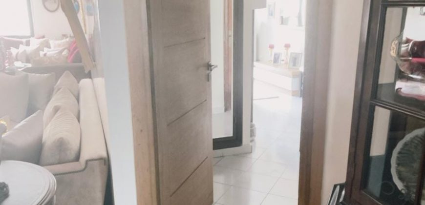 2 mars Appt a vendre à  Superficie 179m² 3ch avec 2 balcon