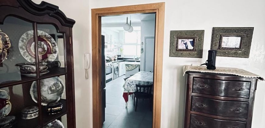 2 mars Appt a vendre à  Superficie 179m² 3ch avec 2 balcon