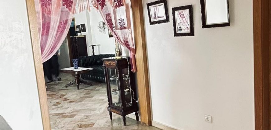 2 mars Appt a vendre à  Superficie 179m² 3ch avec 2 balcon