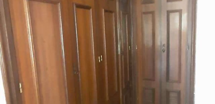 californie   villa a vendre a sup 425 M 3 niveaux 4 chambres à l étage