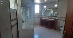 californie   villa a vendre a sup 425 M 3 niveaux 4 chambres à l étage