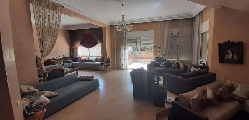 californie   villa a vendre a sup 425 M 3 niveaux 4 chambres à l étage