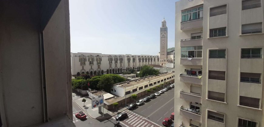 bourgogne — appartement a vendre a cote mosquée Hassan II sup 120 M 3 CH