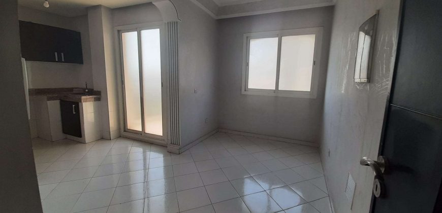 bourgogne — appartement a vendre a cote mosquée Hassan II sup 120 M 3 CH