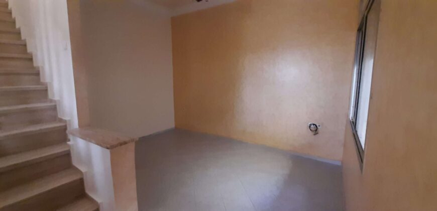 al moustakbal  appt a vendre appt duplex  sup 160 M 3 CH