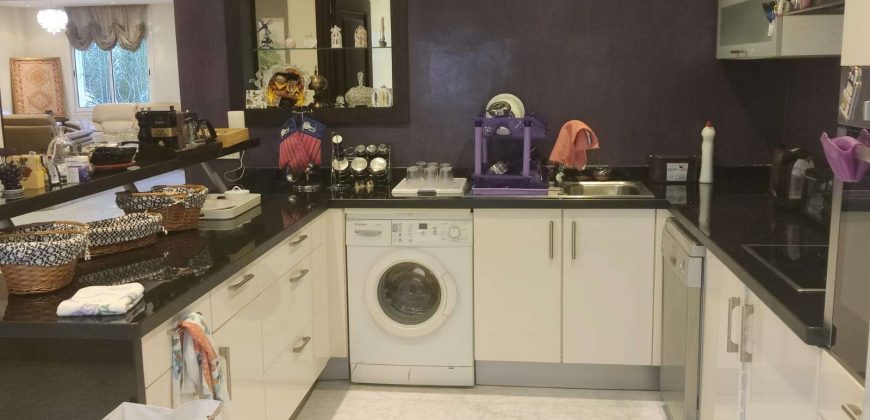 2 MARS APPARTEMENT A VENDRE A  SUP 155M² +32M² TERRASSE