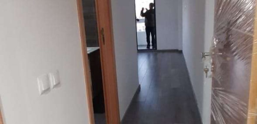 Appt a louer vide 3ch sup 126m à france ville avec Cuisine équipée