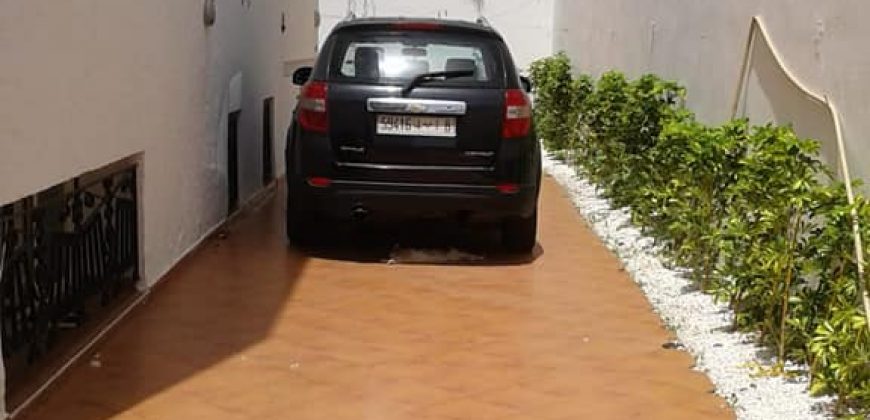 cil villa a vendre  a cote de amoud sup plus de 450 M