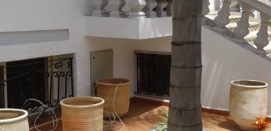 cil villa a vendre  a cote de amoud sup plus de 450 M