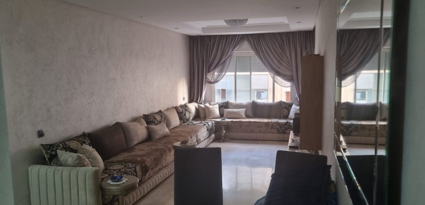 maarif extension -appt a vendre a  sup 123 M 2 CH  derrière piscine mohammed V