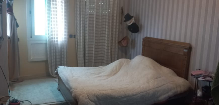 maarif ext -appartement a vendre 85 m+ 40 de cours