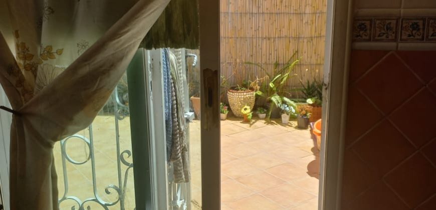 maarif ext -appartement a vendre 85 m+ 40 de cours