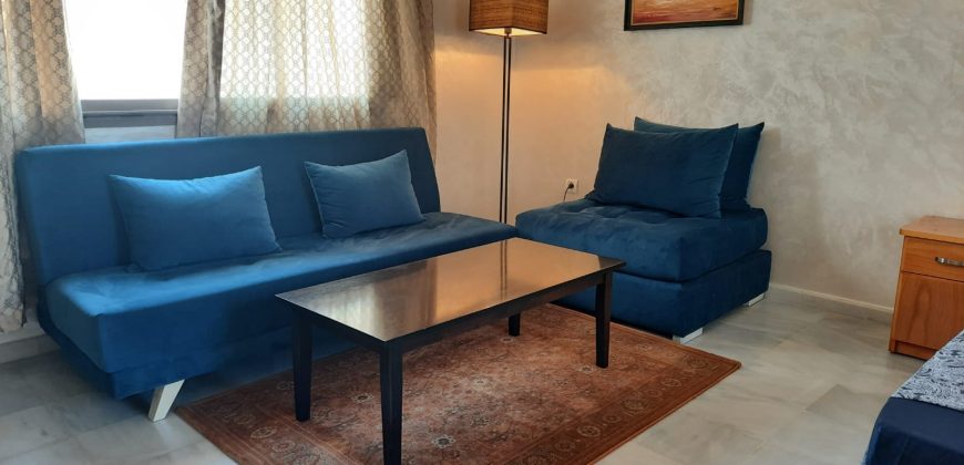 STUDIO- LOFT — A LOUER MEUBLE A COTE IBNOU TOUFAIL 1 CH 5300 DHS