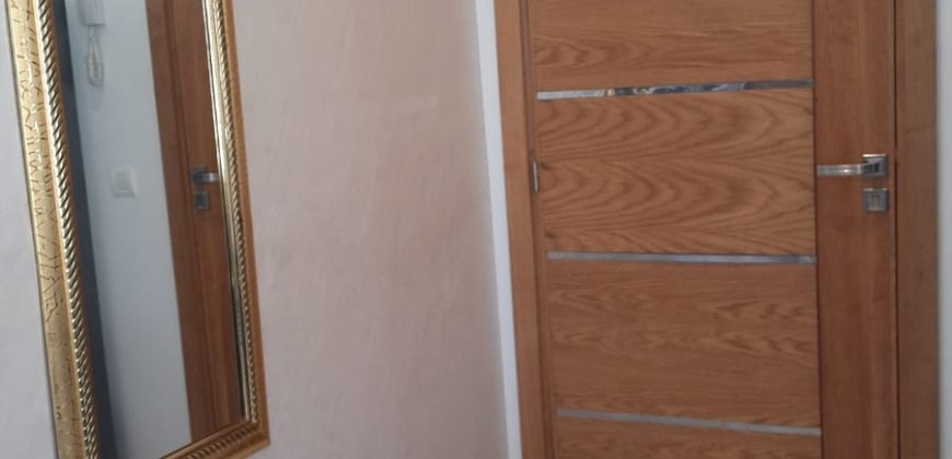 STUDIO- LOFT — A LOUER MEUBLE A COTE IBNOU TOUFAIL 1 CH 5300 DHS