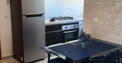 STUDIO- LOFT — A LOUER MEUBLE A COTE IBNOU TOUFAIL 1 CH 5300 DHS