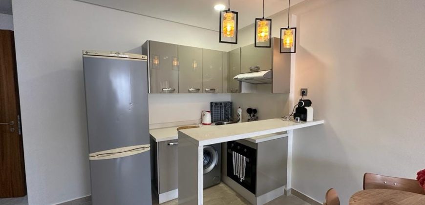 STUDIO LUXUEUX A LOUER MEUBLE a maarif ext 1 CH