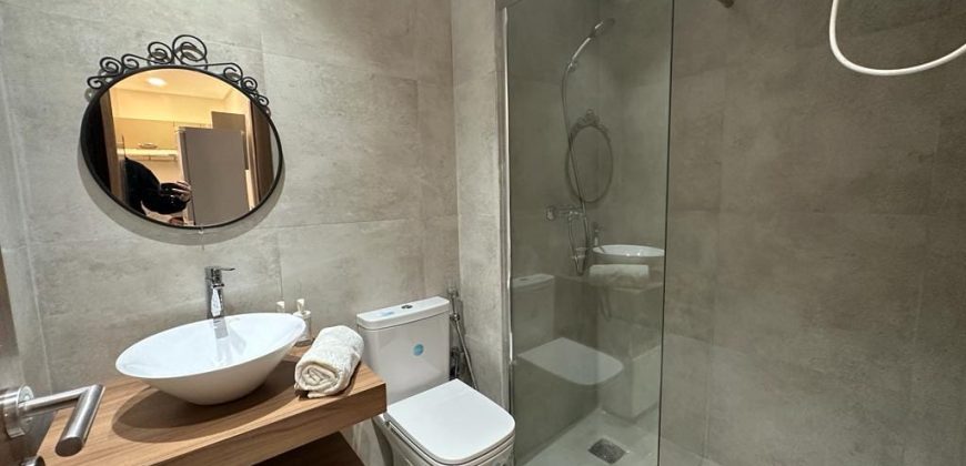 STUDIO LUXUEUX A LOUER MEUBLE a maarif ext 1 CH