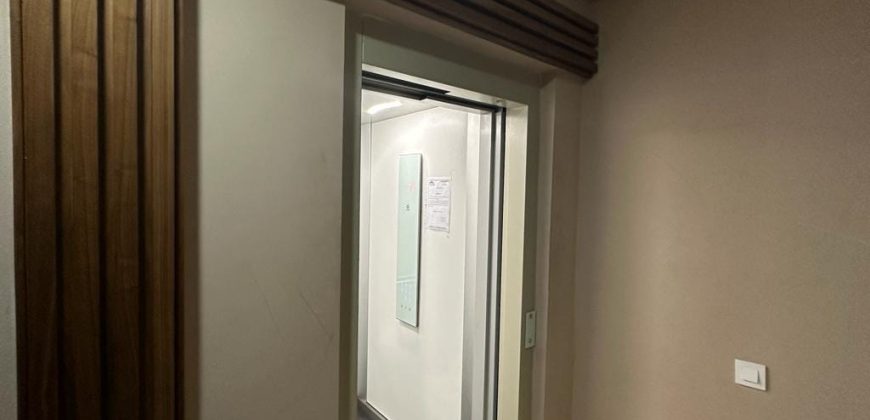 STUDIO LUXUEUX A LOUER MEUBLE a maarif ext 1 CH