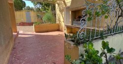 villa à louer à tnaine chtouka de presque un ha (eau puit +Radeej+ courant one)