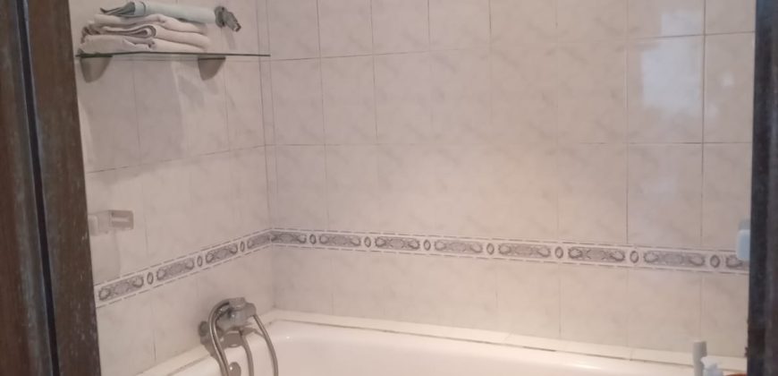 Bourgogne ap lm 2 CH propriétaire  demande 8000 dhs