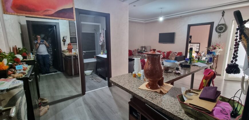 STUDIO A VENDRE MMARIF SUP 69 M DONT TERRASSE 10M