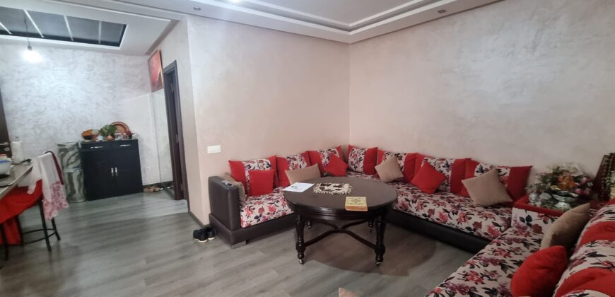 STUDIO A VENDRE MMARIF SUP 69 M DONT TERRASSE 10M