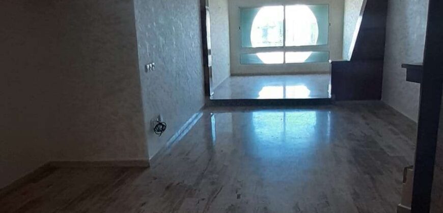 MAARIF EXTENSION — Appartement a vendre   fourat sup 114m 3 chambres