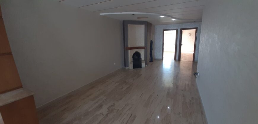 MAARIF EXTENSION — Appartement a vendre   fourat sup 114m 3 chambres