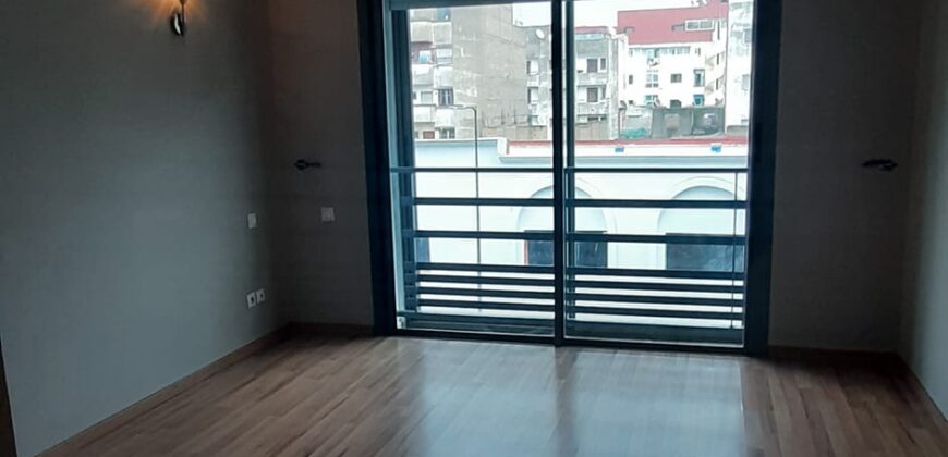masurel appt a louer vide sup 105 M 3 CHAMBRES